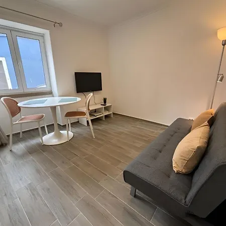Casa Da Fonte * セトゥーバル